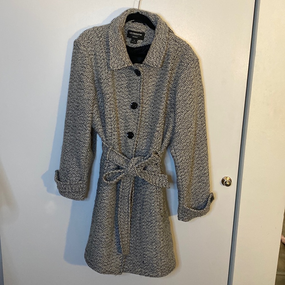 Liz Claiborne Outwear Black and White Hooded Belted Coat Size 2X